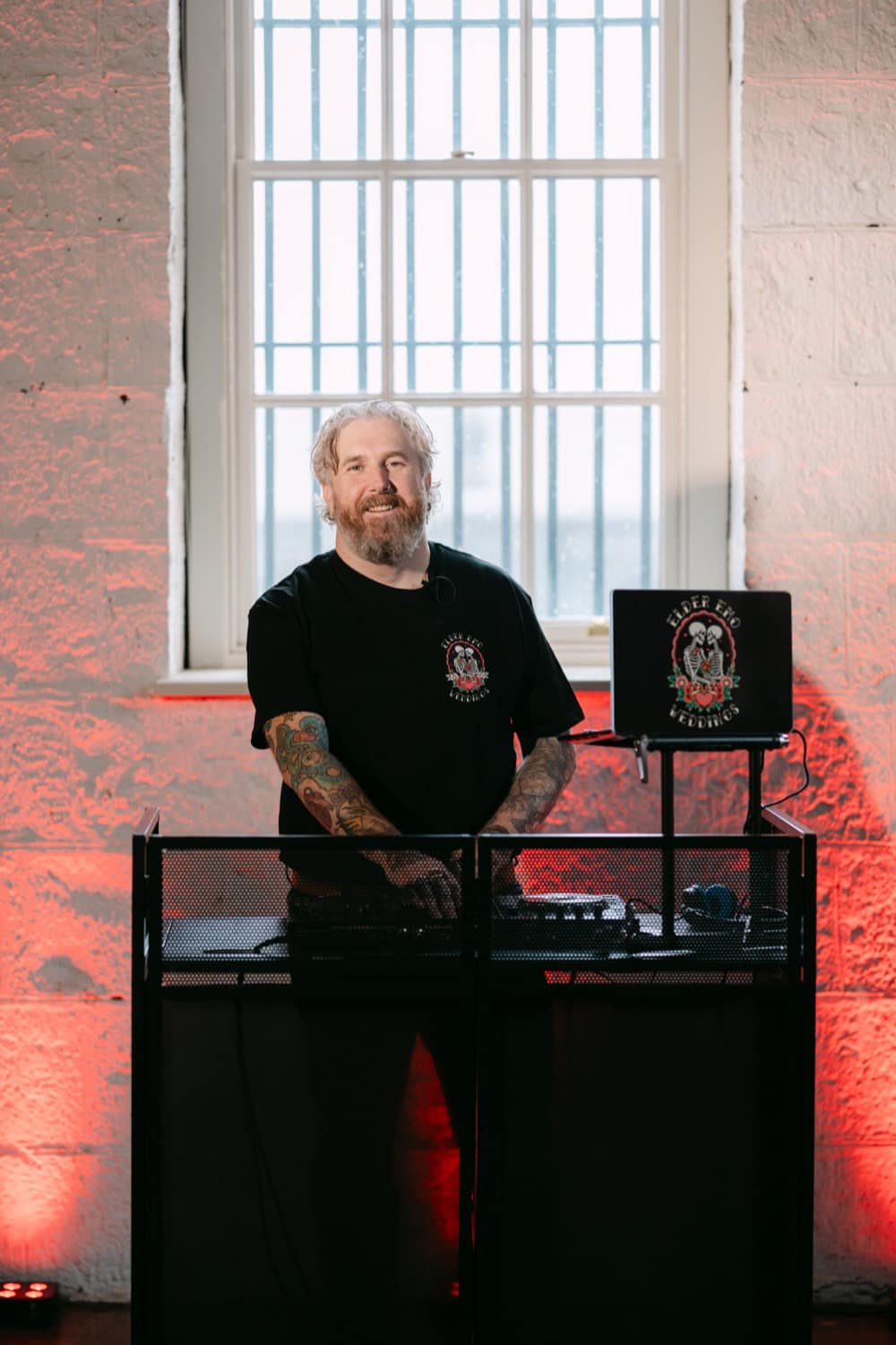 Tom - DJ at Elder Emo Weddings